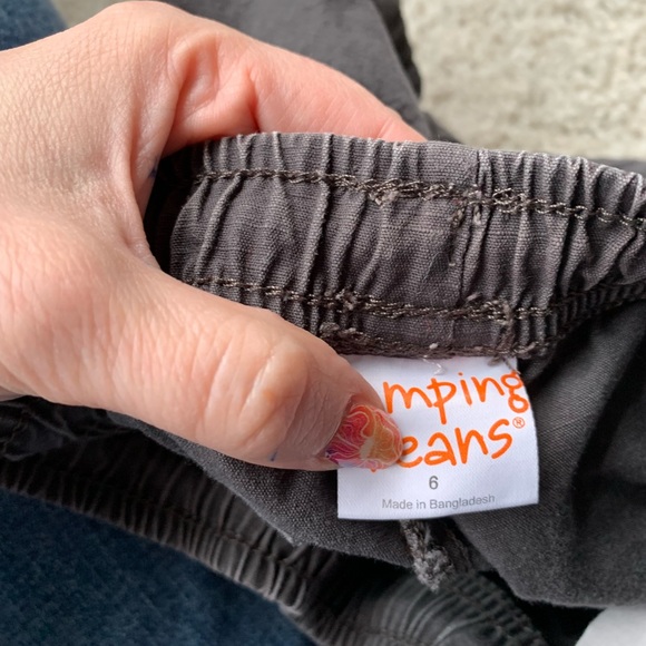 🎆🎇3for$9 Girls Charcoal jumping bean shorts. Size 6 - Picture 3 of 3